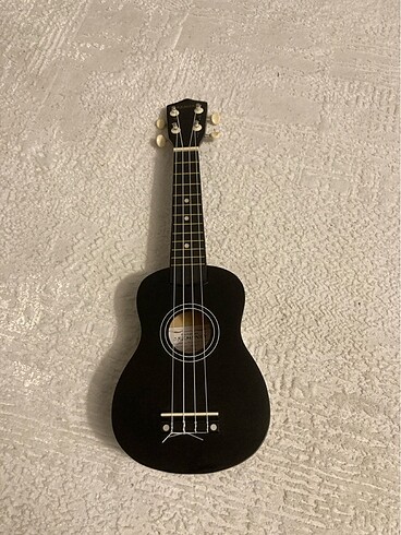 SOPRANO UKULELE