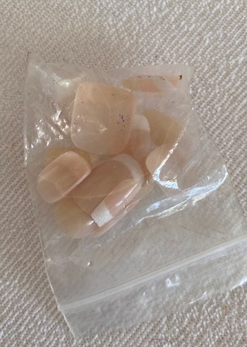 Takma tırnaklar ve yaoştrıcu - Görsel 5