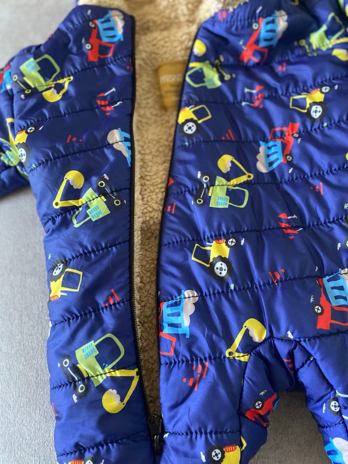 Erkek çocuk dijital baskılı iş makinası desenli mont - Görsel 4