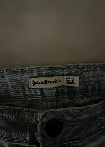 Açık mavi kot şort - Görsel 2