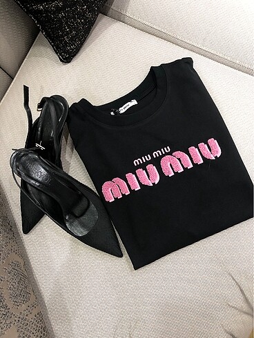 l Beden siyah Renk Miu miu Tshirt