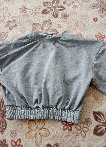 crop sweat