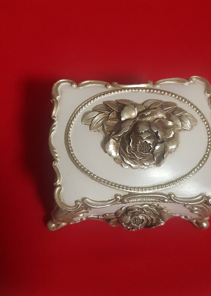 DEKORATIF KUTU- ŞEKERLIK- ÇIKOLATALIK- TAKILIK- bej rengi - Görsel 3