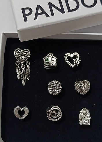 Beden Pandora Charm