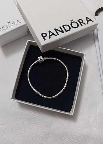 Klasik model Pandora Bileklik