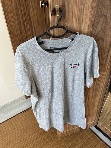 Original Reebok Tshirt