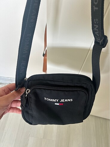  Beden TOMMY ÇANTA