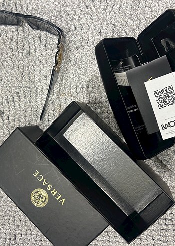 Versace Gri Cerceveli Sik Gunes Gozlugu