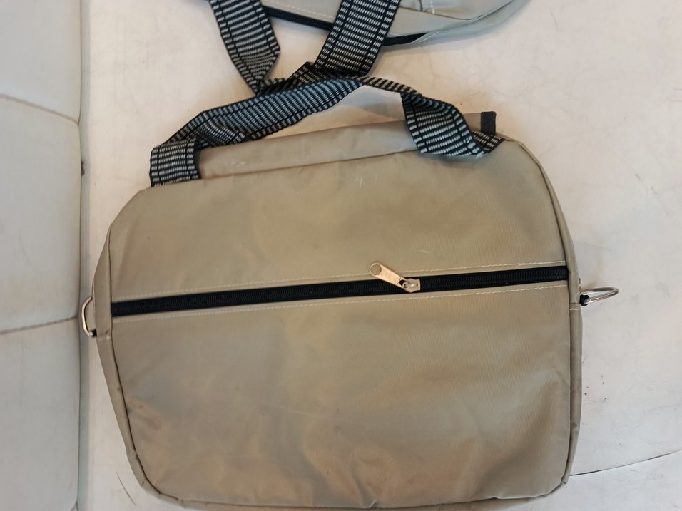 Bej Bebek Çantası Siyah Detaylı 2 adet - Görsel 2