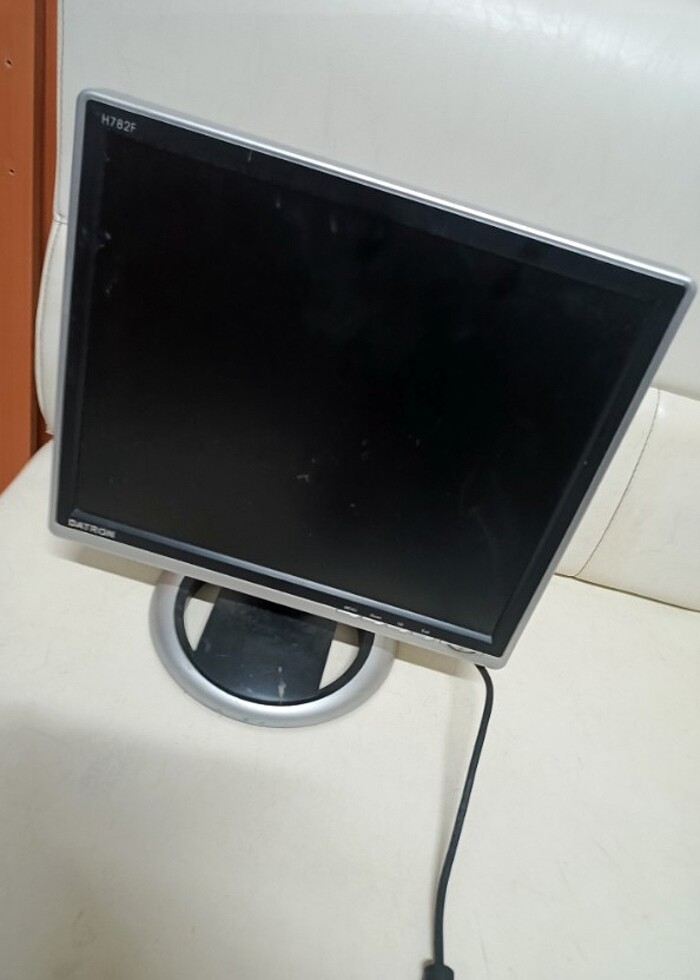 Sorunsuz 17 İnc monitör - Görsel 3