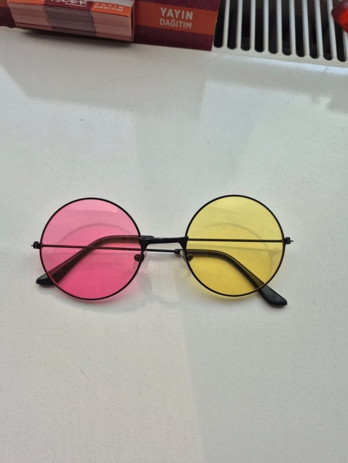 Deltarune Spamton Gözlük - Görsel 3