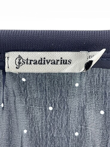 s Beden lacivert Renk Stradivarius Hırka %70 İndirimli.