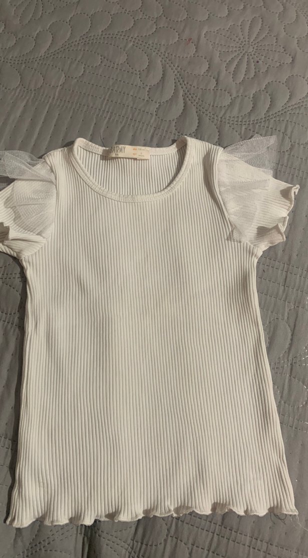 Kız Çocuk Beyaz Fırfırlı Kısa Kollu Bluz - Görsel 4