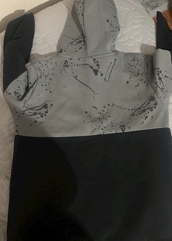 Kapüşonlu, uzun kollu mavi sıyah - Görsel 3