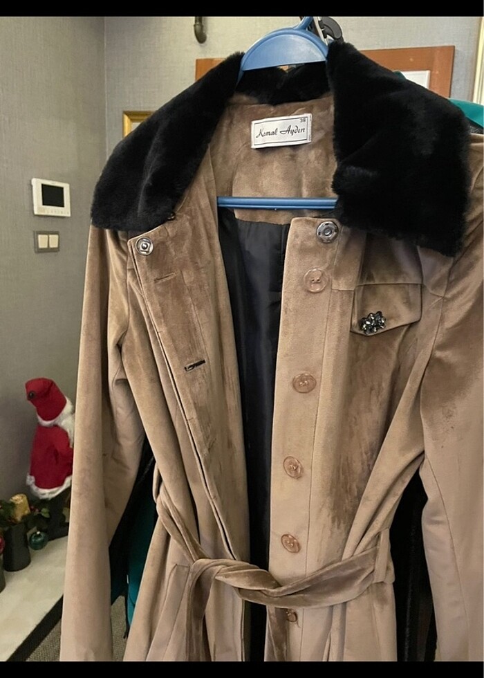 Kadife peluş detaylı ince kaban - Görsel 3