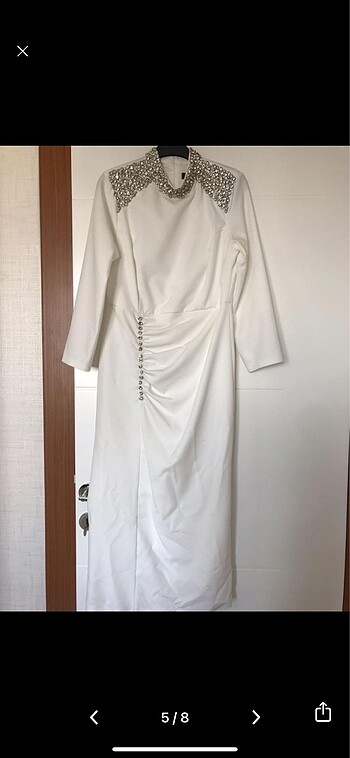 Beyaz taşlı uzun abiye - Görsel 5