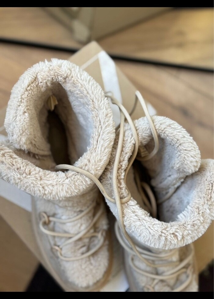 Oysho peluş kar botu - Görsel 5