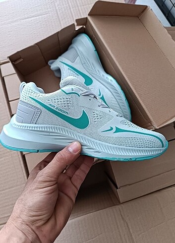 Nike Nike Air Zoom Kadın Spor Ayakkabısı