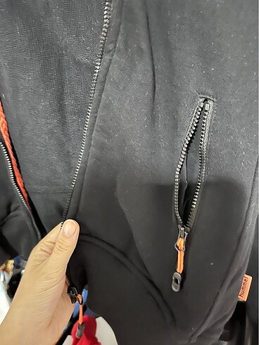 xs Beden Hummel Hırka