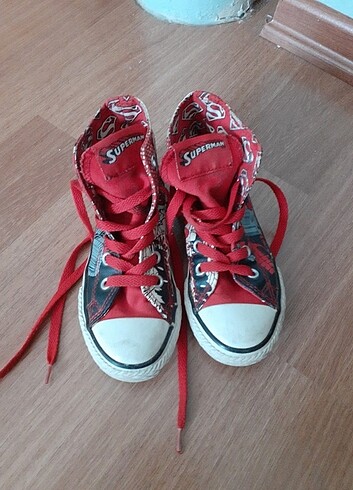 Superman seri converse