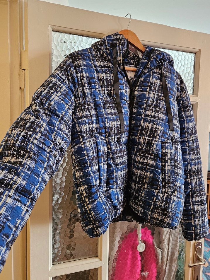 Twist Mavi Desenli Kadın Şişme Mont - Görsel 2