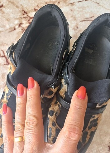 37 Beden kahverengi Renk Leopar desenli spor