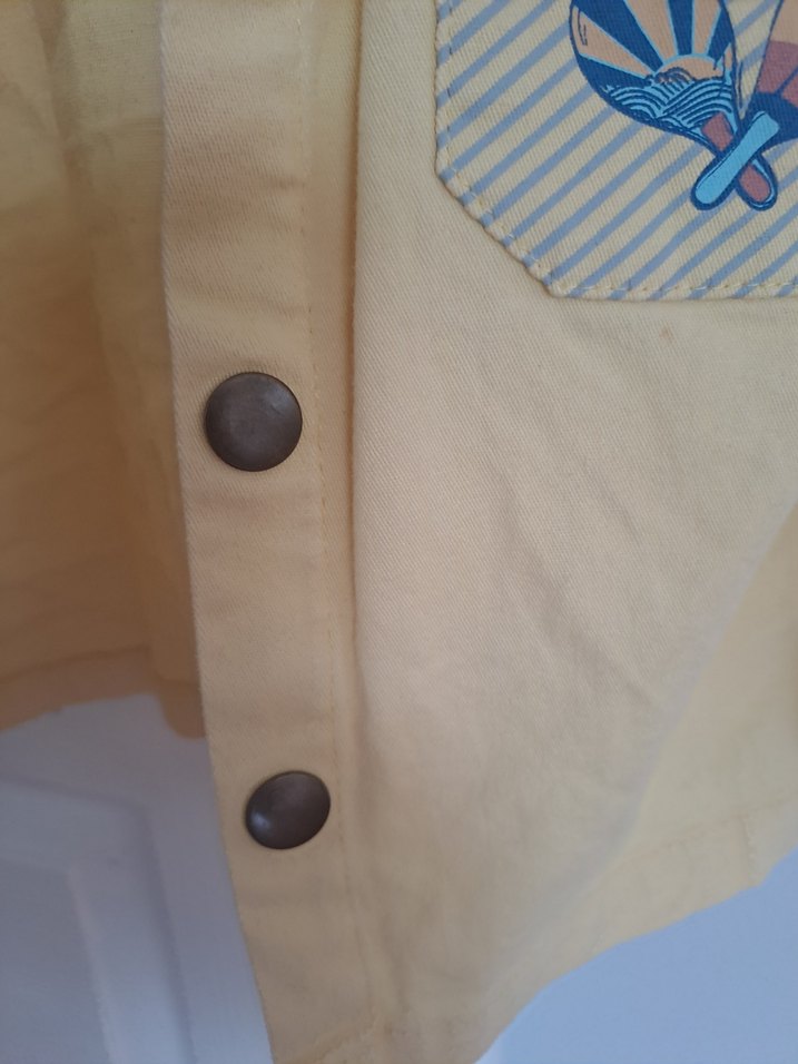 Sarı Düğmeli Kız ve Erkek Çocuk Ceket - Görsel 4