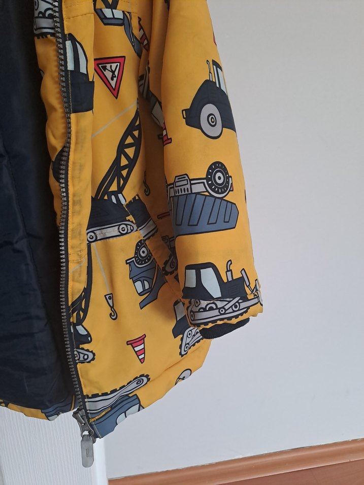 Sarı Baskılı Erkek Çocuk Mont - Görsel 5