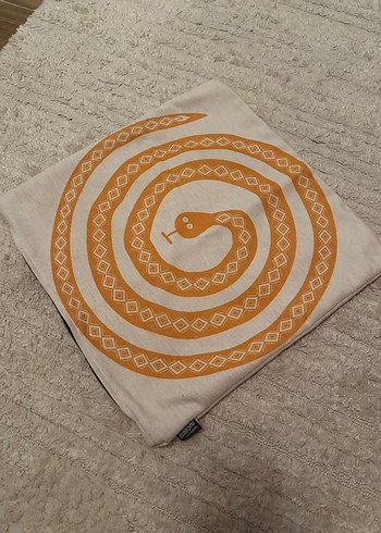 Saloni marka kırlent kılıfı 45x45 ölçü
