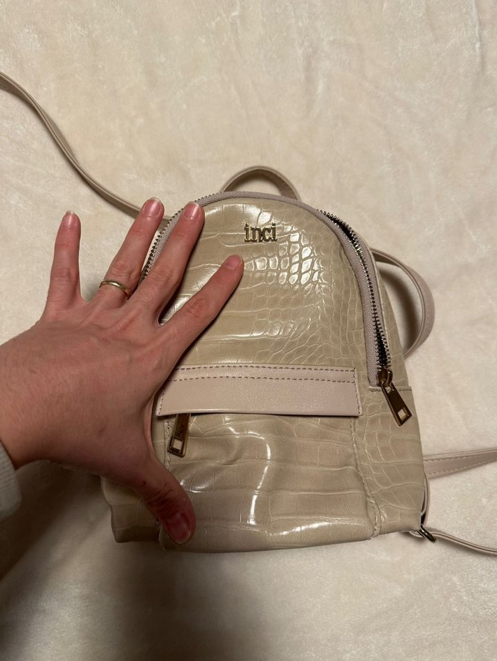 Bej Yılan Desenli Kadın Deri Sırt Çantası - Görsel 3