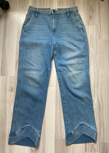 Vakko Frame Mavi Rahat Kesim Denim Pantolon Sifiri 19 000tl