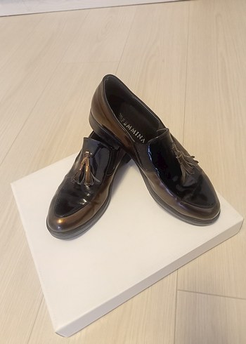 Parlak Kahverengi Püsküllü Blok Topuklu Klasik Ayakkabı - Görsel 3