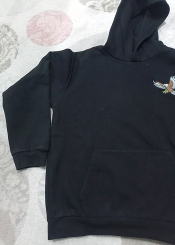 Nakışlı Kapüşonlu Siyah Sweatshirt - Görsel 2