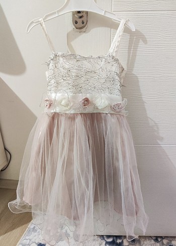 Dantel İşlemeli Pembe Kız Elbisesi