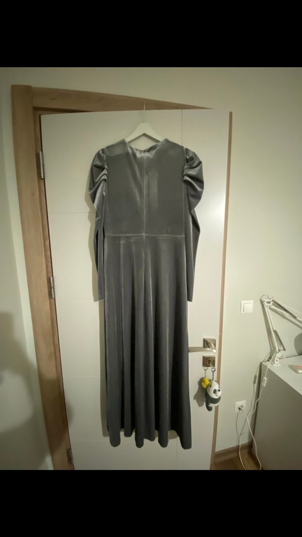 Gri Uzun Drapeli V Yaka Kadın Elbise - Görsel 4