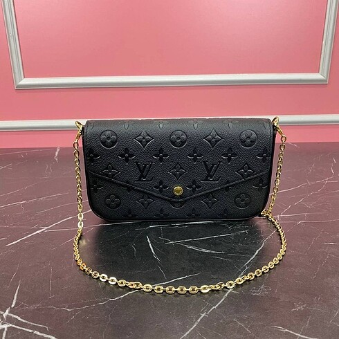 Louis Vuitton Louis Vuitton Pochette Felicie