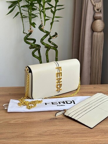 Fendi Fendi woc hakiki deri