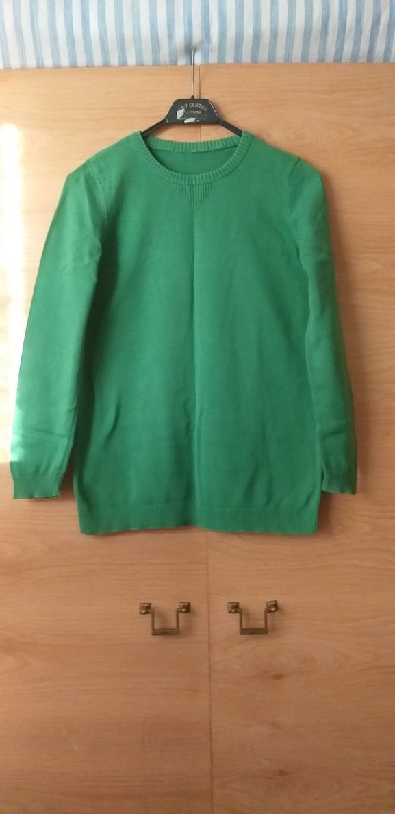 Yeşil kazak - Görsel 2