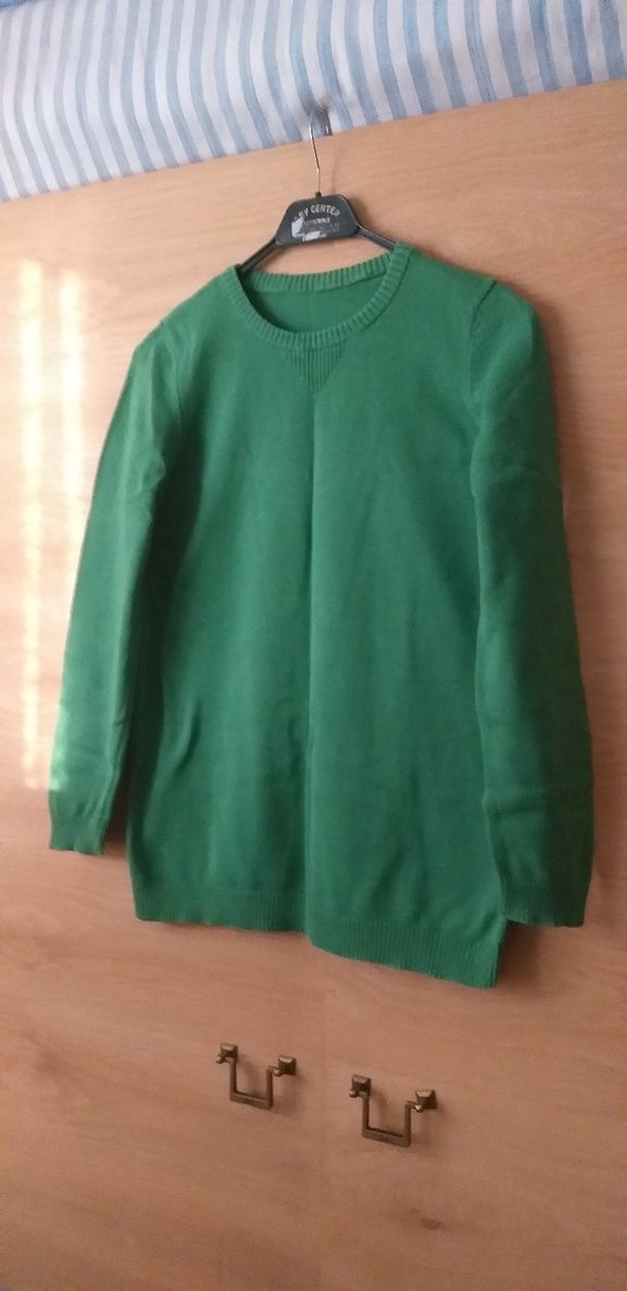 Yeşil kazak - Görsel 4