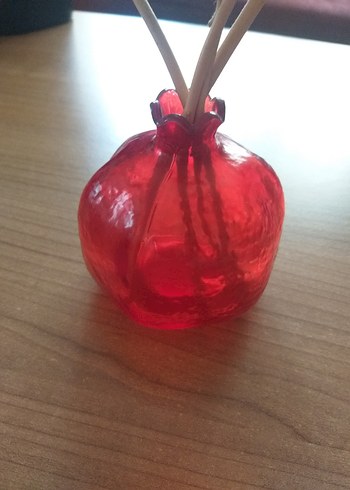 Küçük Kırmızı Cam Vazo - Görsel 2