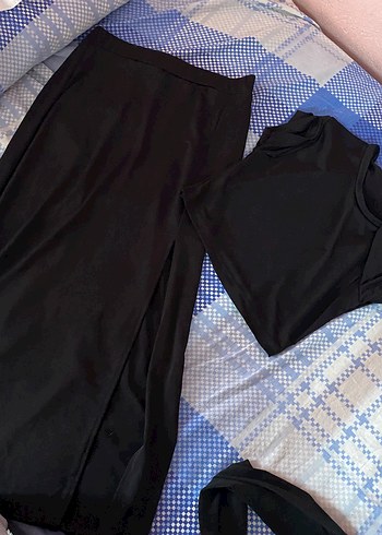 alt ust takım yırtmaclı - Görsel 2