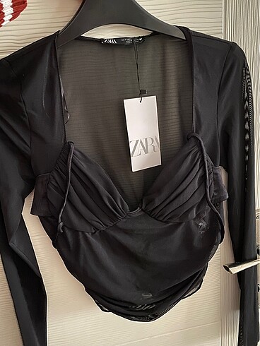 zara tül bluz