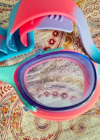 Renkli Bağlantılı Yüzme Gözlüğü - Görsel 2