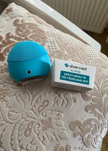 Turkuaz Renkli Yüz Temizleme Cihazı - Görsel 4