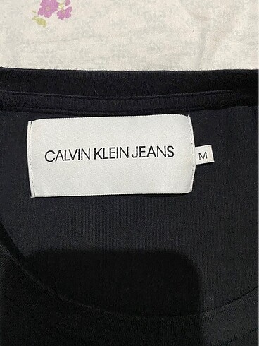 m Beden Calvin Klein Tişört