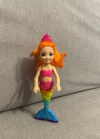 Deniz kızı minik bebek 