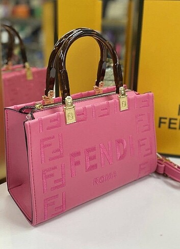 Fendi çanta 