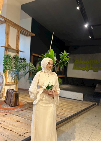 Nikah elbisesi