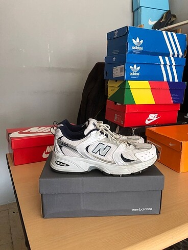 New Balance 530
