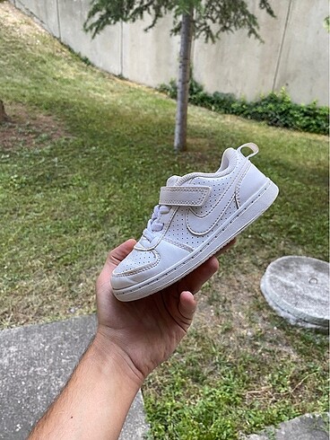 27 Beden Nike Court Vision